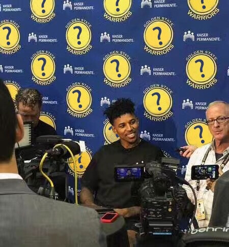 迪马济奥：意甲冬窗1月2日开启，2月2日关闭（迪马济奥：意甲冬季转会期1月2日启动，2月2日结束）