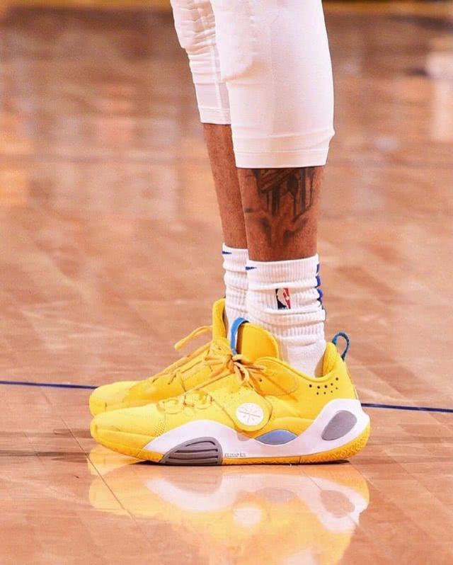 意媒：尤文关注里尔18岁中场布阿迪，若身价合理他们将会行动（意媒：尤文相中里尔18岁中场布阿迪，若要价合理将出手）