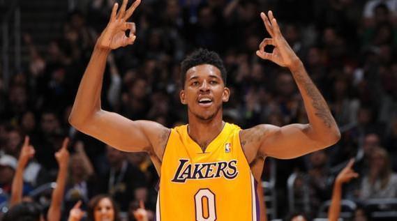 萨内蒂：批评劳塔罗？荒谬，他已经排在国米历史射手榜前五（萨内蒂：质疑劳塔罗毫无道理，他已跻身国米队史射手榜前五）