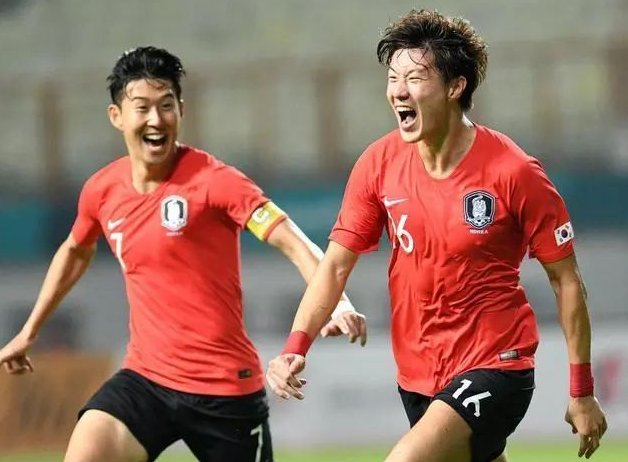 广东男篮防守反击轻取上海