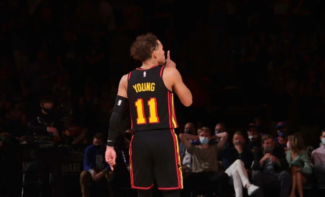 巴西国际新任主帅说球队穿粉色球衣看着像同性恋，事后道歉（巴西国际新帅称粉色球衣“像同性恋”惹议后致歉）